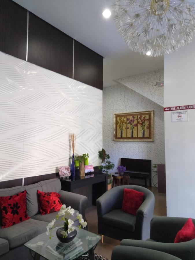Ginasuite Kompleks27 Hotel Бандар Сери Бегаван Екстериор снимка