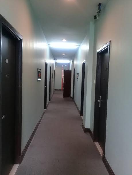 Ginasuite Kompleks27 Hotel Бандар Сери Бегаван Екстериор снимка