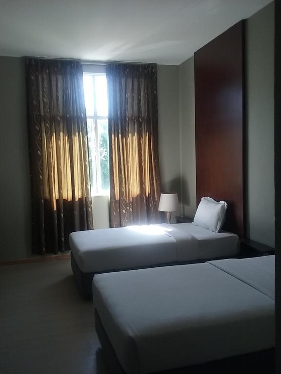 Ginasuite Kompleks27 Hotel Бандар Сери Бегаван Екстериор снимка