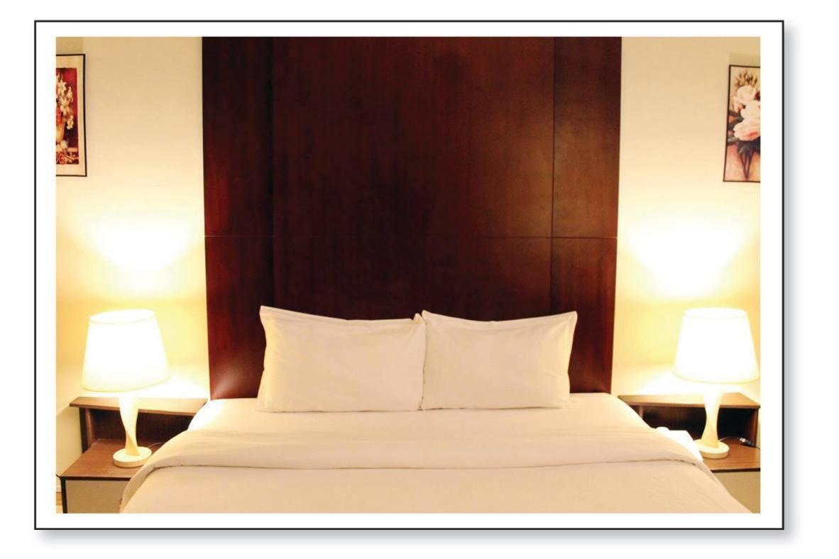 Ginasuite Kompleks27 Hotel Бандар Сери Бегаван Екстериор снимка